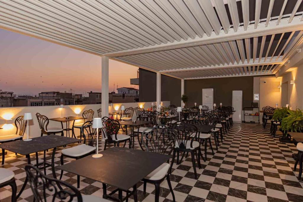 НОВА ГОДИНА 2027 В СОЛУН - OSCAR OLYMPIC HOTEL 3* / ПАКЕТ 2 НОЩУВКИ В ПЕРИОД: 30.12.2026 - 02.01.2027 6