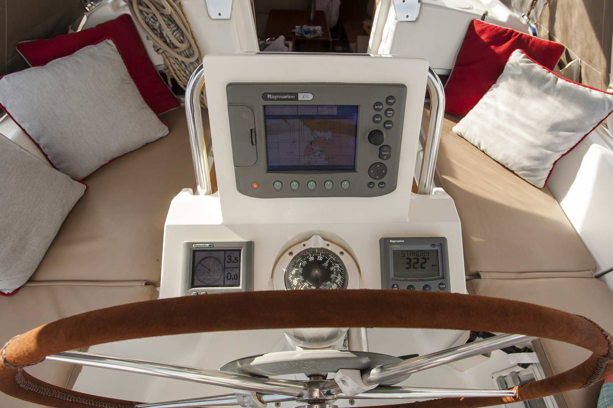 Oceanis 31 Moody Blues - BY 6
