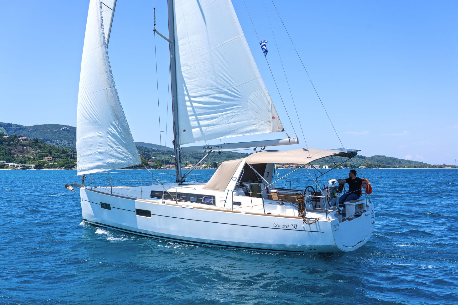 Oceanis 38 19